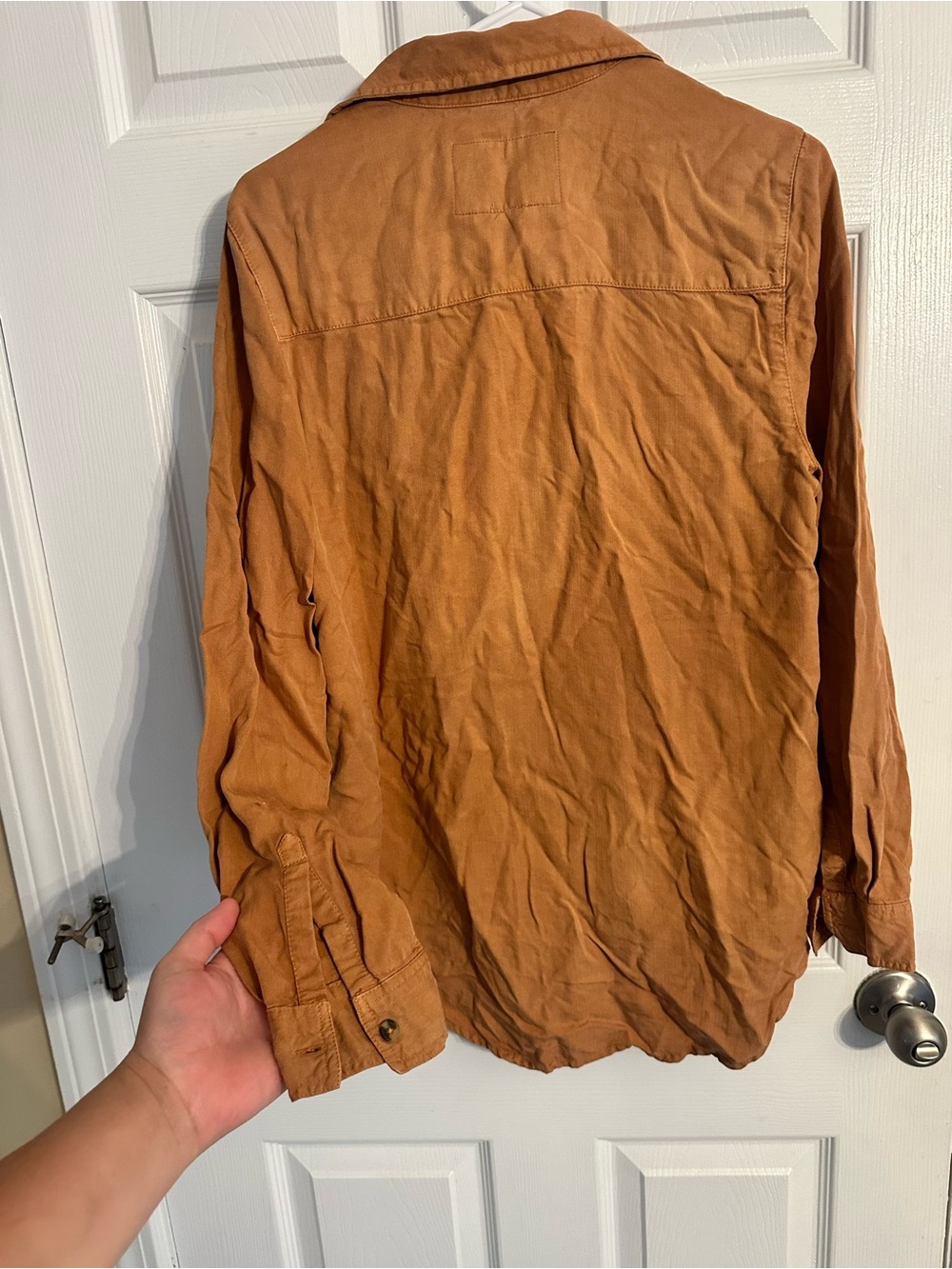 Woman’s Rust Color Long-Sleeve Button-Up Shirt - Picture 2 of 6